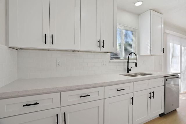 2228 Chambord Dr, Stockton, CA 95210