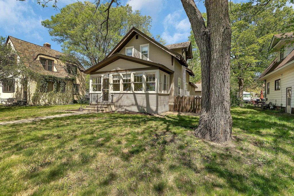 506 Riverside Drive SE, Saint Cloud, MN 56304