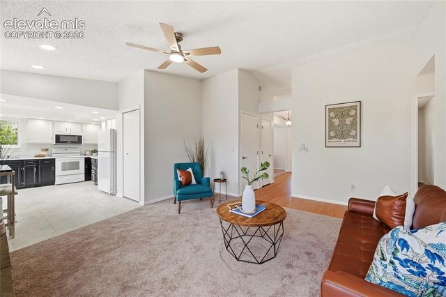 2733 Purgatory Drive, Colorado Springs, CO 80918