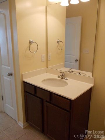 9525 Burford Lane NW, Concord, NC 28027