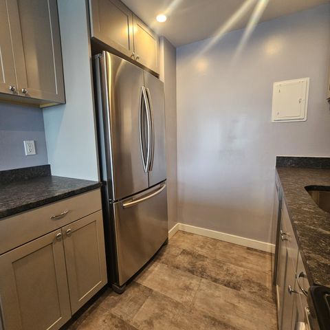 1300 E Lafayette Street 305, Detroit, MI 48207