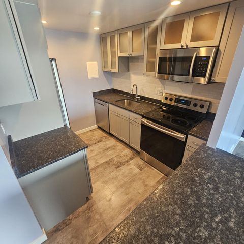1300 E Lafayette Street 305, Detroit, MI 48207