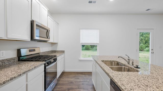 3452 Hopkins Dr, Chattanooga, TN 37419