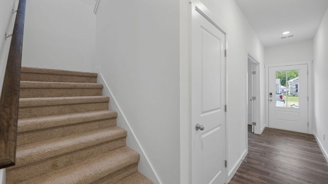 3452 Hopkins Dr, Chattanooga, TN 37419