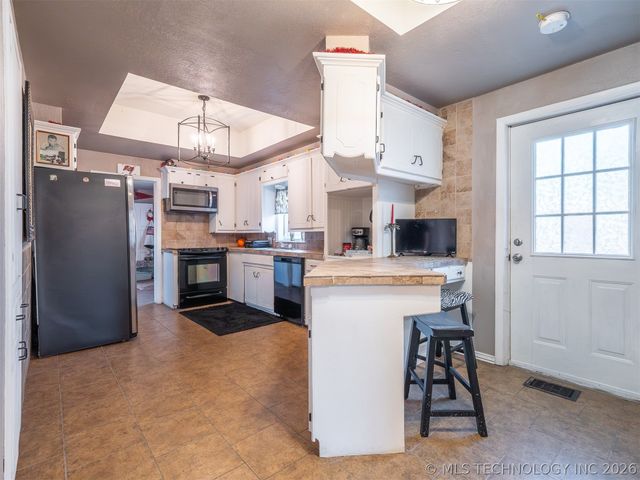 919 S 2nd Street, Mcalester, OK 74501