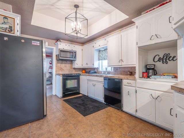 919 S 2nd Street, Mcalester, OK 74501