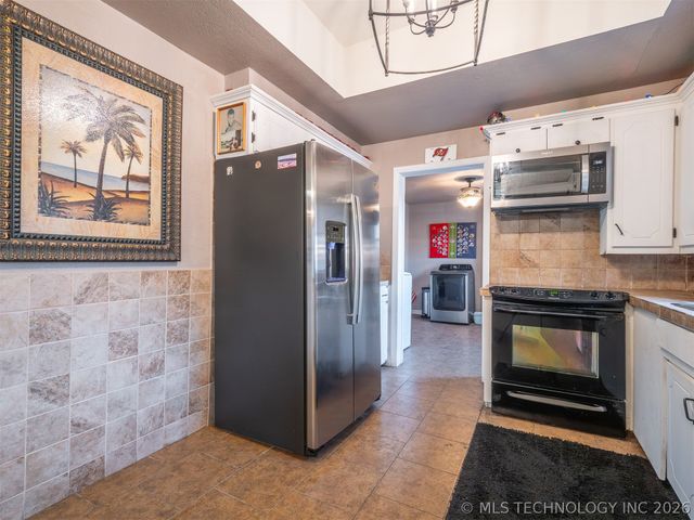 919 S 2nd Street, Mcalester, OK 74501