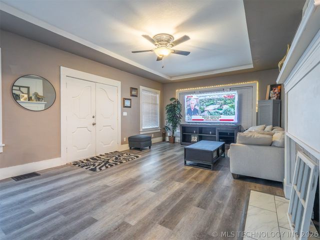 919 S 2nd Street, Mcalester, OK 74501