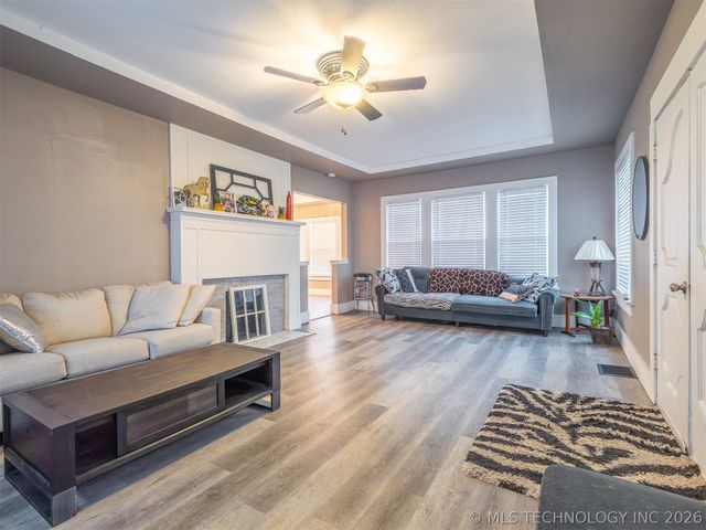 919 S 2nd Street, Mcalester, OK 74501