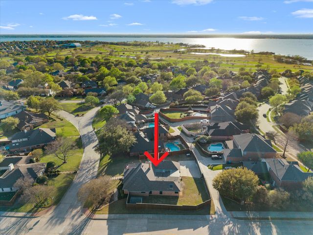 1385 Shores Circle, Rockwall, TX 75087