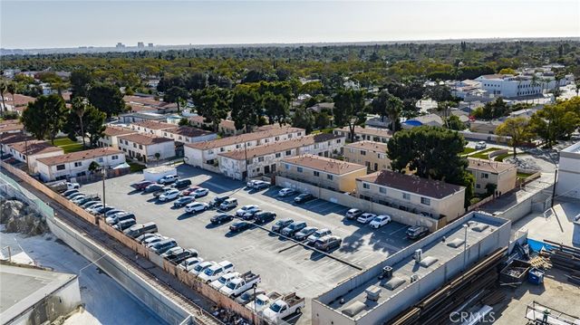 1001 E Camile A2, Santa Ana, CA 92701