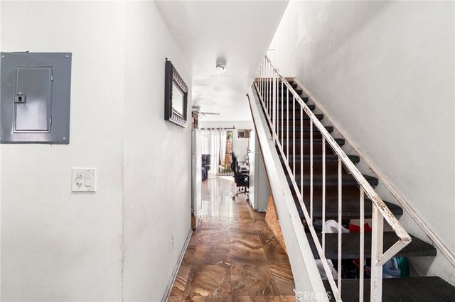 1001 E Camile A2, Santa Ana, CA 92701