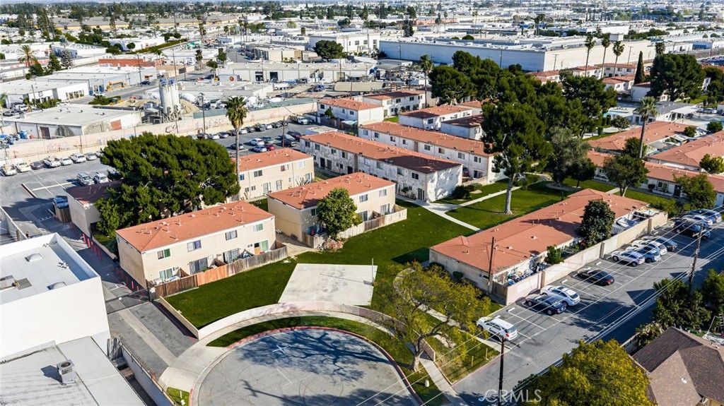 1001 E Camile A2, Santa Ana, CA 92701