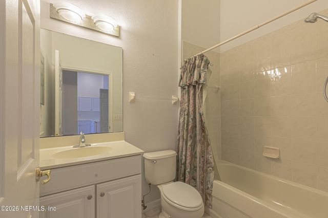 1200 CANOPY WALK Lane 1233, Palm Coast, FL 32137