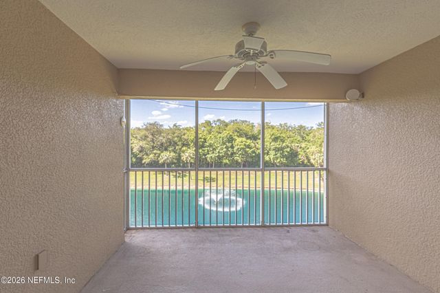 1200 CANOPY WALK Lane 1233, Palm Coast, FL 32137