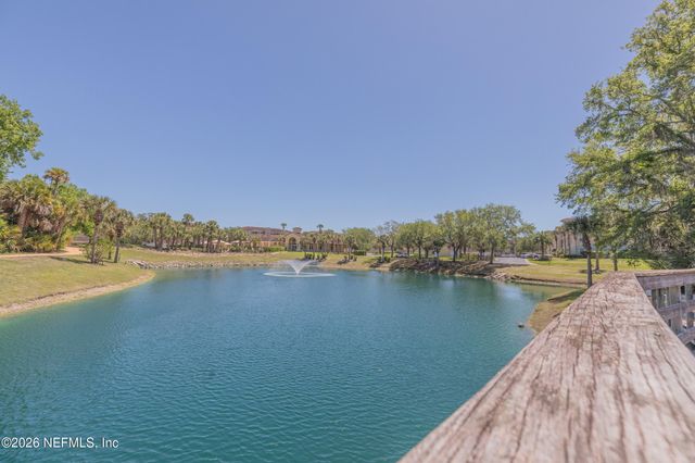 1200 CANOPY WALK Lane 1233, Palm Coast, FL 32137