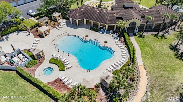 1200 CANOPY WALK Lane 1233, Palm Coast, FL 32137