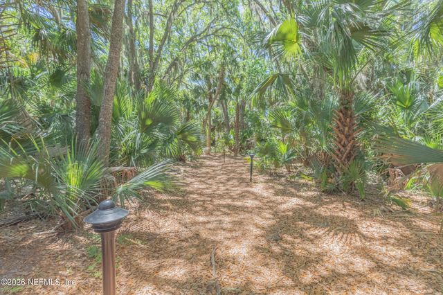 1200 CANOPY WALK Lane 1233, Palm Coast, FL 32137