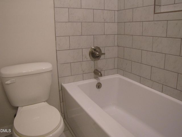 220 Elizabeth Street Apt B2, Chapel Hill, NC 27514
