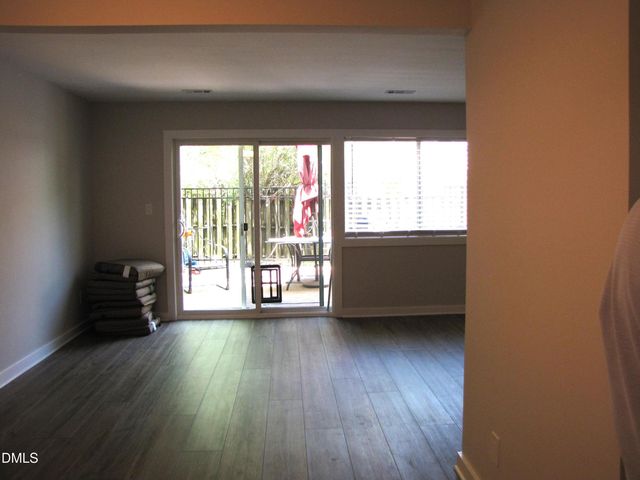 220 Elizabeth Street Apt B2, Chapel Hill, NC 27514