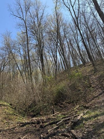 18261 Jacksonville Road, Glouster, OH 45732