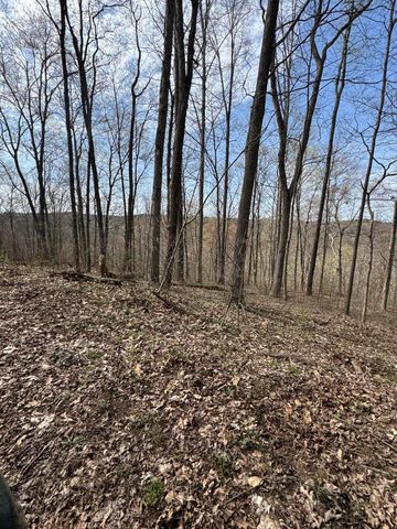 18261 Jacksonville Road, Glouster, OH 45732