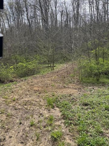 18261 Jacksonville Road, Glouster, OH 45732