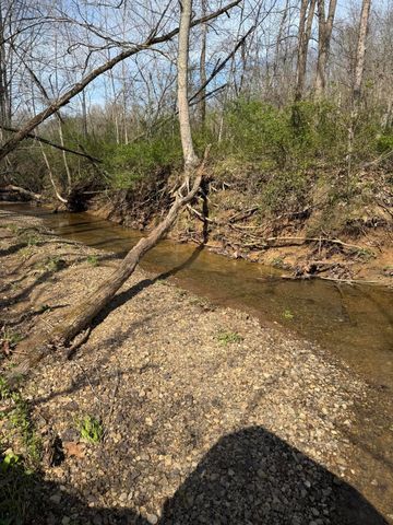 18261 Jacksonville Road, Glouster, OH 45732