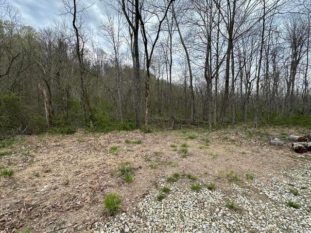 18261 Jacksonville Road, Glouster, OH 45732