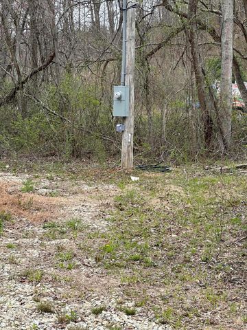 18261 Jacksonville Road, Glouster, OH 45732