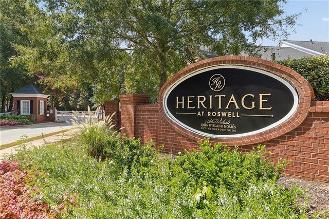 4305 Village Green Drive, Roswell, GA 30075