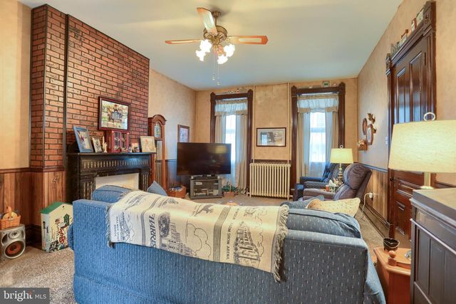 156 W SOUTH ST, Carlisle, PA 17013