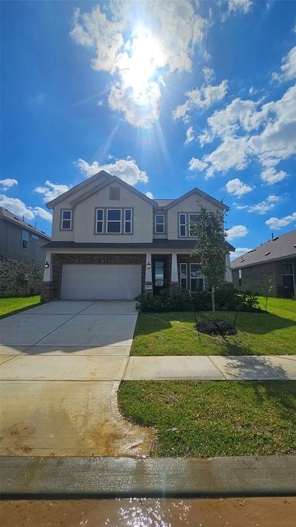 21715 Willow River Canyon Lane, Waller, TX 77484