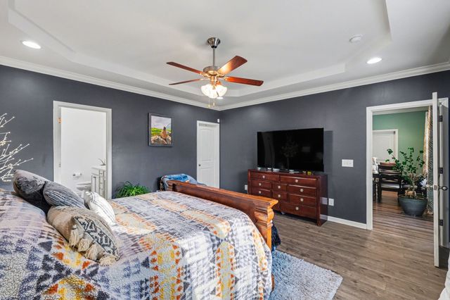 1134 Cotillion Dr, Murfreesboro, TN 37128