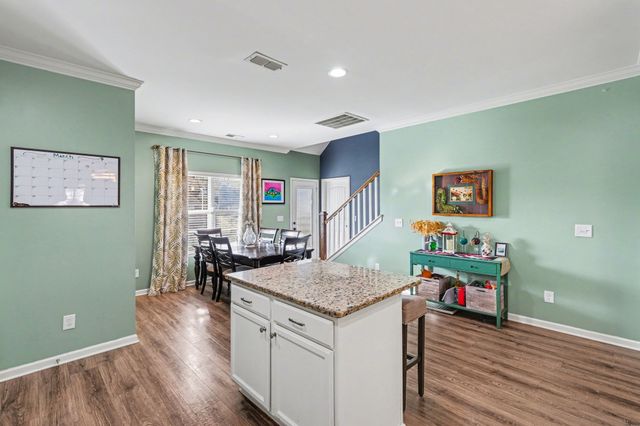 1134 Cotillion Dr, Murfreesboro, TN 37128