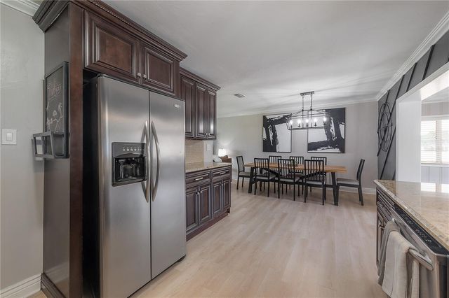 2916 W COLLINS STREET, Tampa, FL 33607