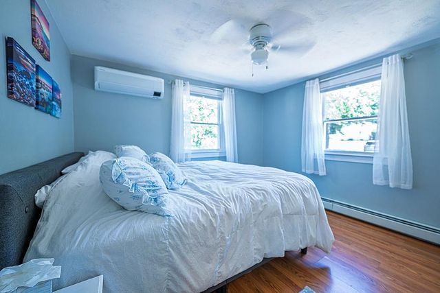 1 Eastmor Lane, Hampton, NH 03842