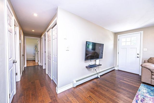 1 Eastmor Lane, Hampton, NH 03842