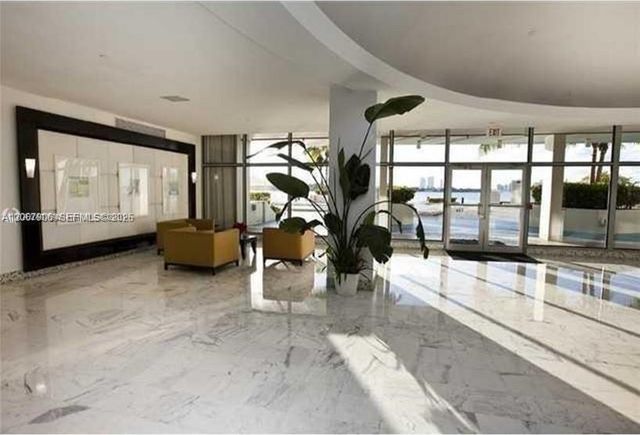 1000 West Avenue 605, Miami Beach, FL 33139