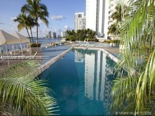 1000 West Avenue 605, Miami Beach, FL 33139