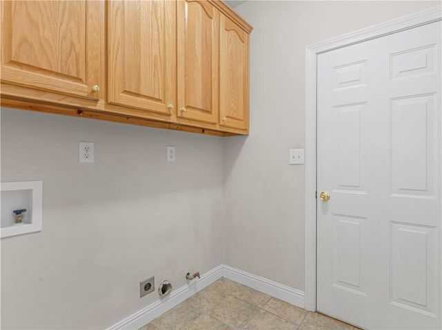 1445 Lake Forest Ln, Mcdonough, GA 30253