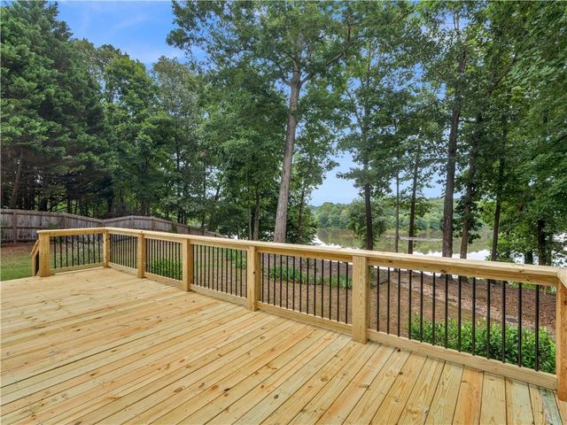 1445 Lake Forest Ln, Mcdonough, GA 30253