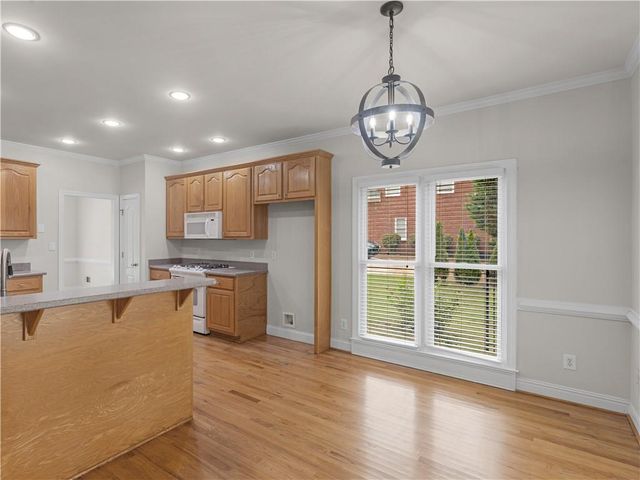1445 Lake Forest Ln, Mcdonough, GA 30253