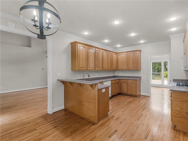 1445 Lake Forest Ln, Mcdonough, GA 30253