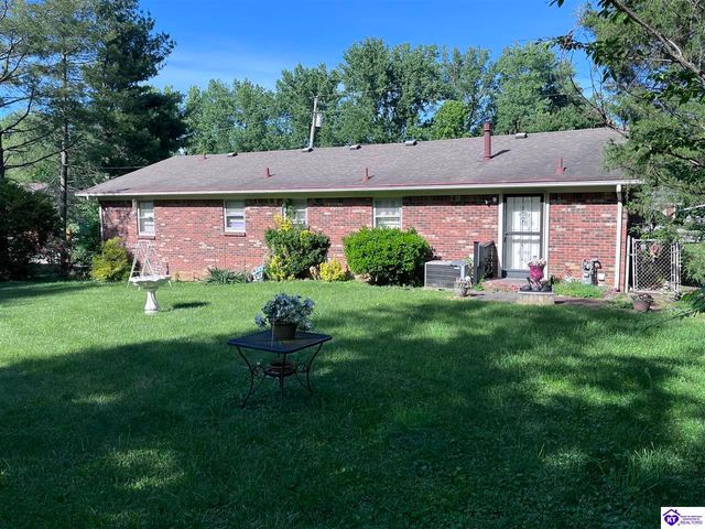 317 Berkley Court, Radcliff, KY 40160