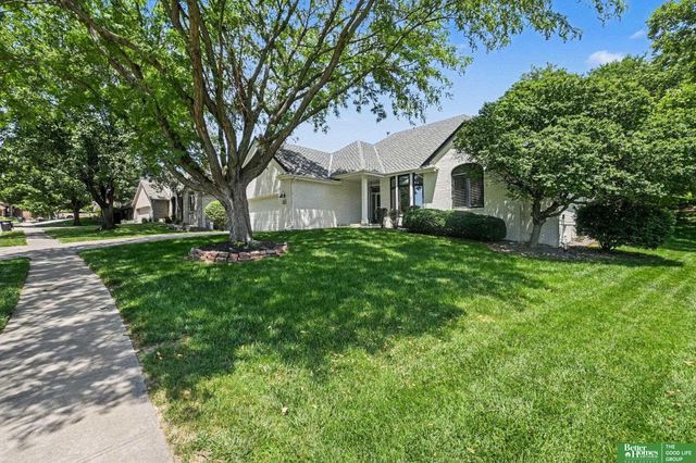 5801 S 119th Plaza, Omaha, NE 68137