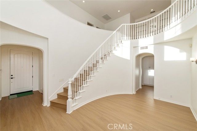 1320 Sun Dial, Tustin, CA 92782