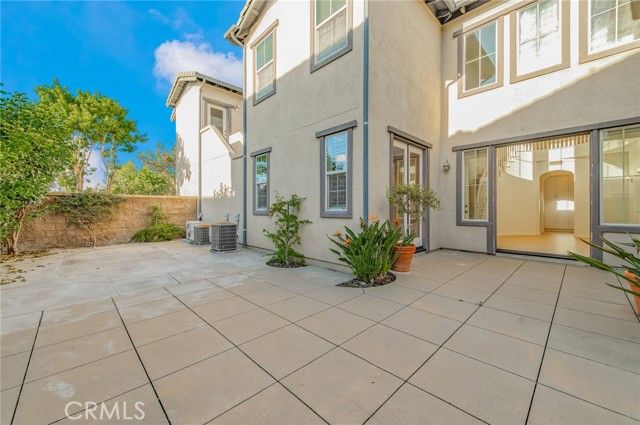 1320 Sun Dial, Tustin, CA 92782