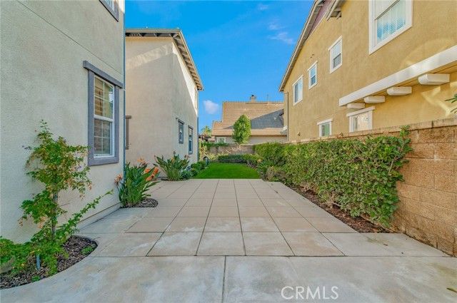 1320 Sun Dial, Tustin, CA 92782