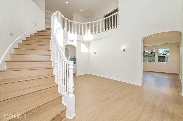 1320 Sun Dial, Tustin, CA 92782